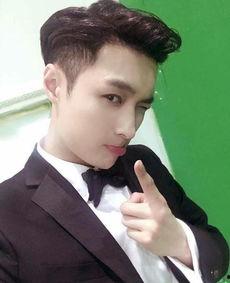 娱乐圈吃瓜张艺兴,娱乐圈吃瓜界的“瓜王”  第3张